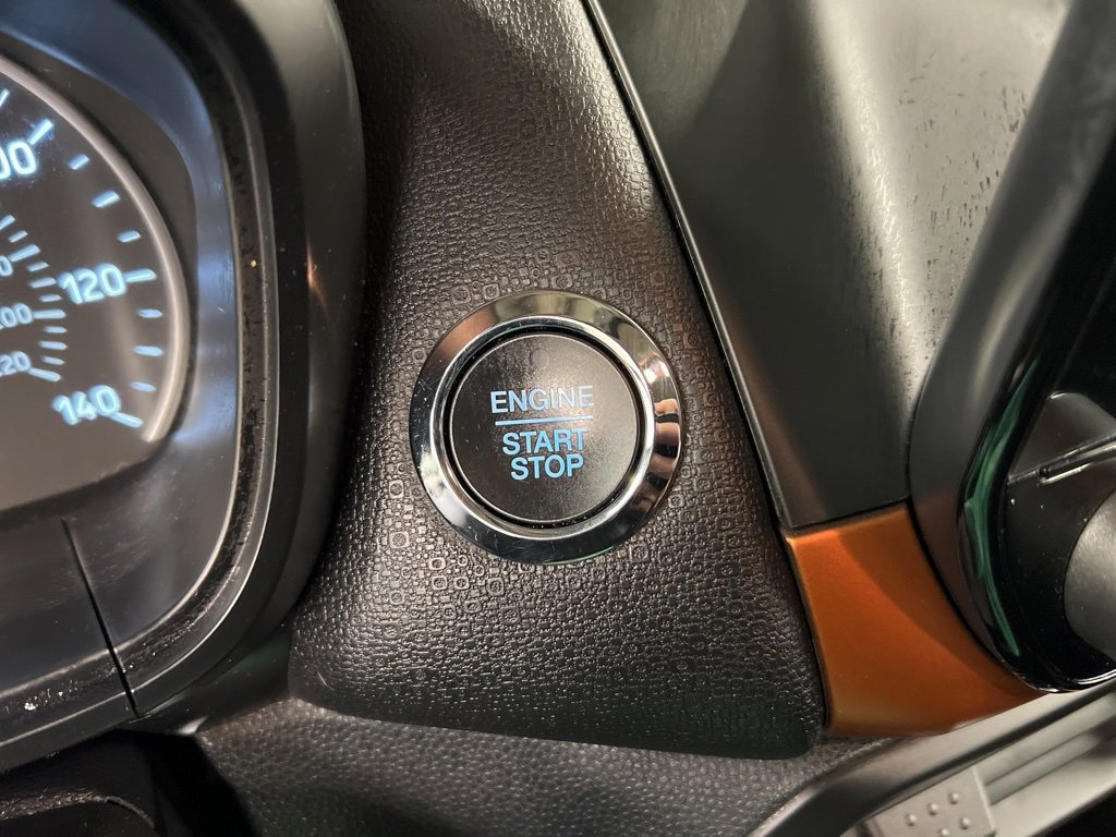 Certified 2022 Ford EcoSport SE w/ SE Appearance Package image 16