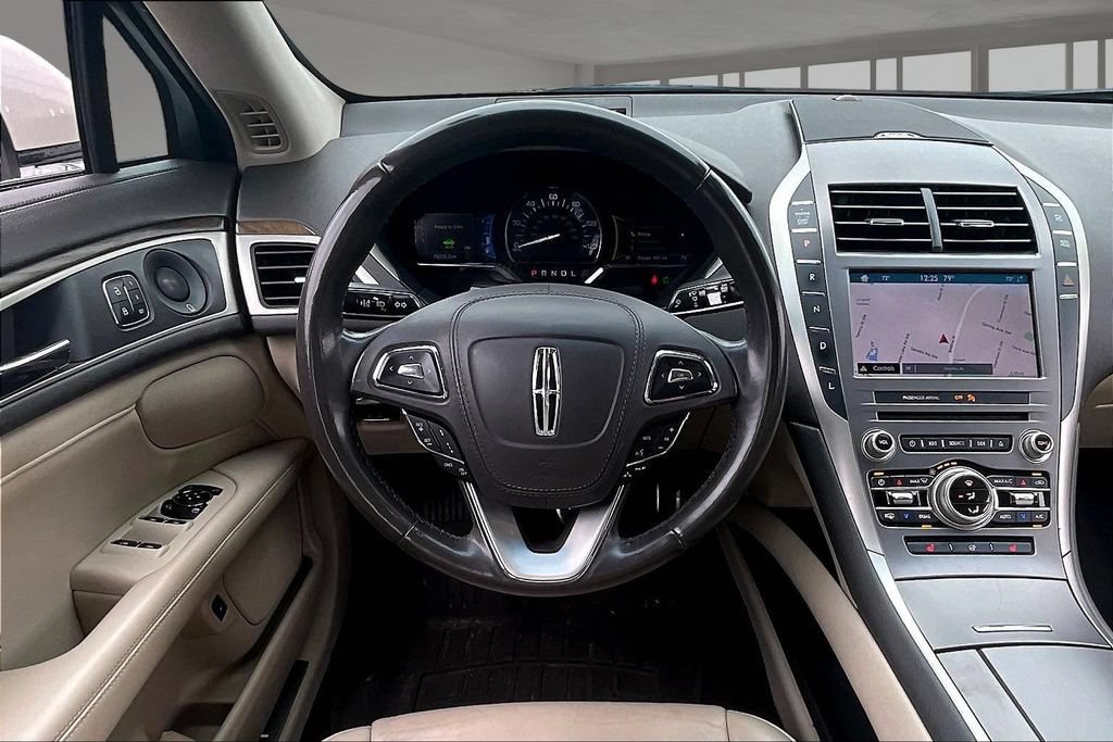 Used 2019 Lincoln MKZ Reserve w/ Reserve Plus Package FWD image 8