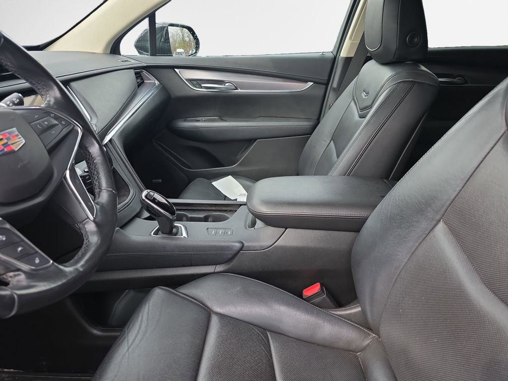 Used 2019 Cadillac XT5 Luxury image 12