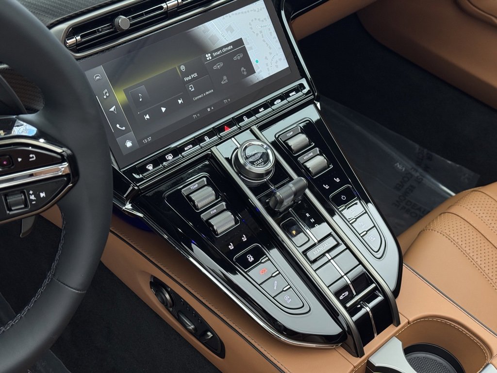 New 2026 Aston Martin V8 Vantage Roadster image 21