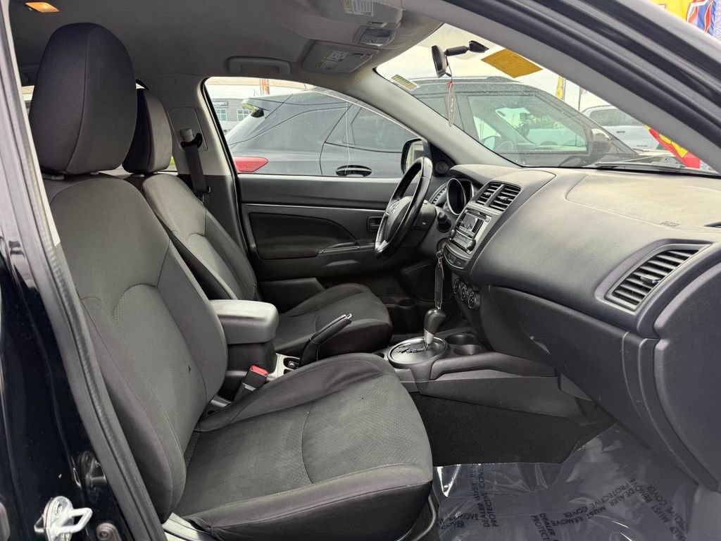 Used 2015 Mitsubishi Outlander Sport ES AWD/4WD image 12