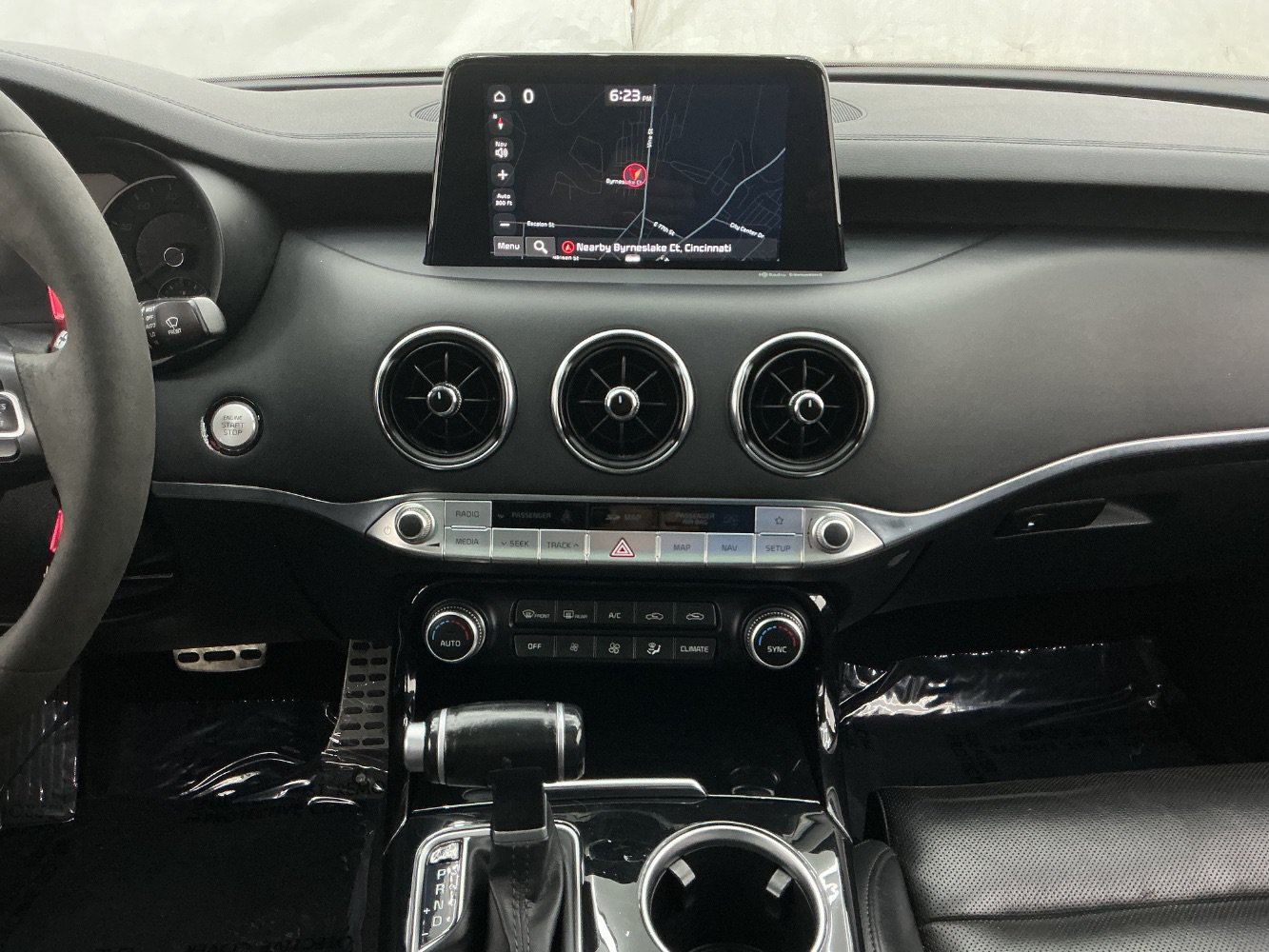 Used 2019 Kia Stinger Premium AWD/4WD image 30