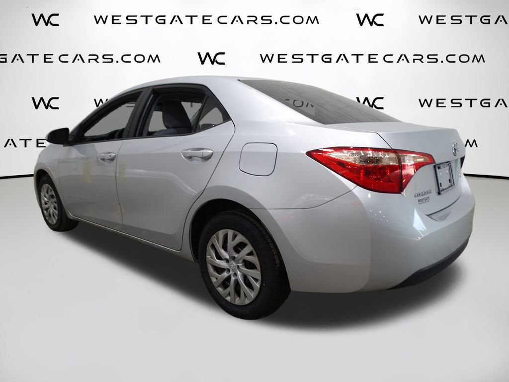 Used 2017 Toyota Corolla LE image 5