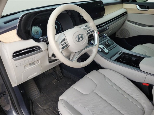 Used 2024 Hyundai Palisade Limited image 15