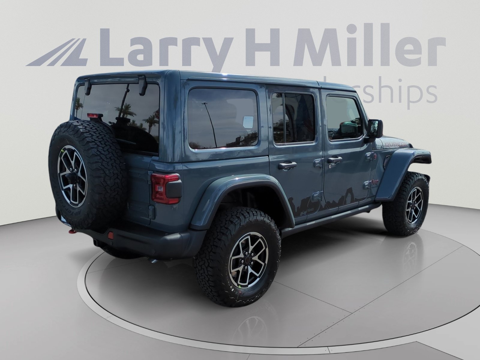 New 2025 Jeep Wrangler Unlimited Rubicon w/ Safety Group AWD/4WD image 5
