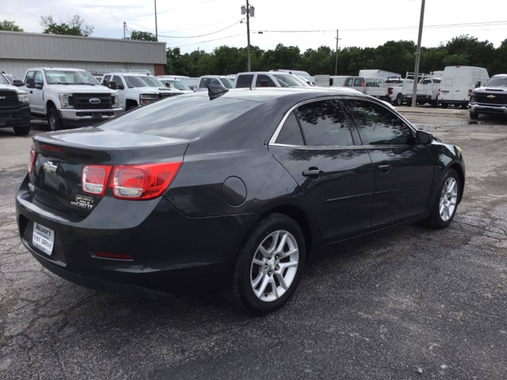 Used 2015 Chevrolet Malibu LT w/ Power Convenience Package FWD image 6