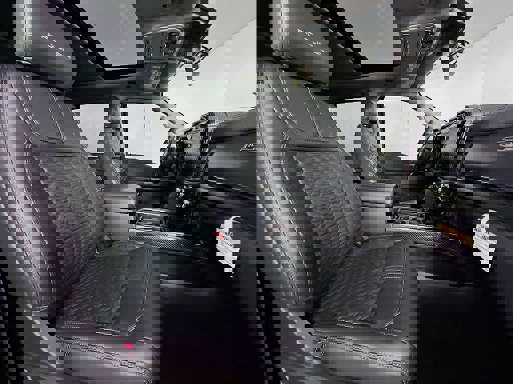 New 2026 Ford F250 Lariat w/ Black Appearance Package image 15