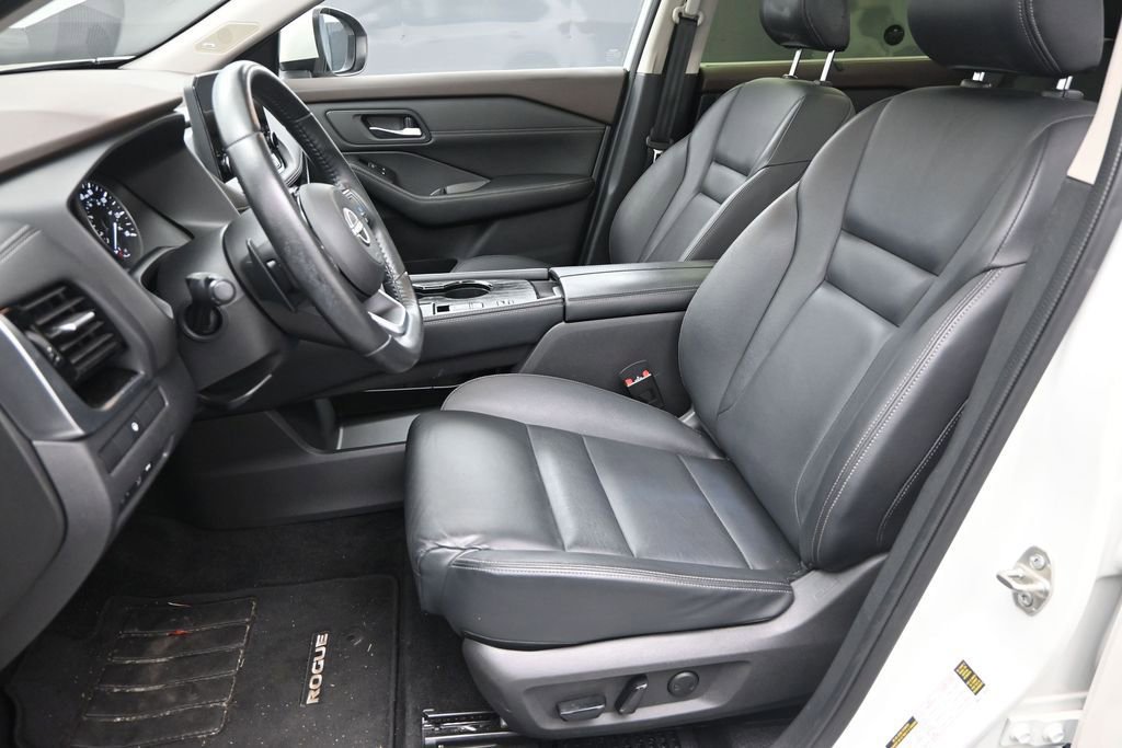 Used 2023 Nissan Rogue SL w/ SL Premium Package FWD image 15