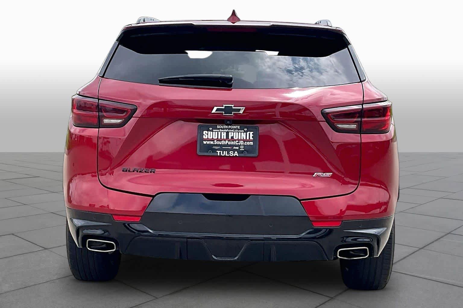 Used 2025 Chevrolet Blazer RS FWD image 5