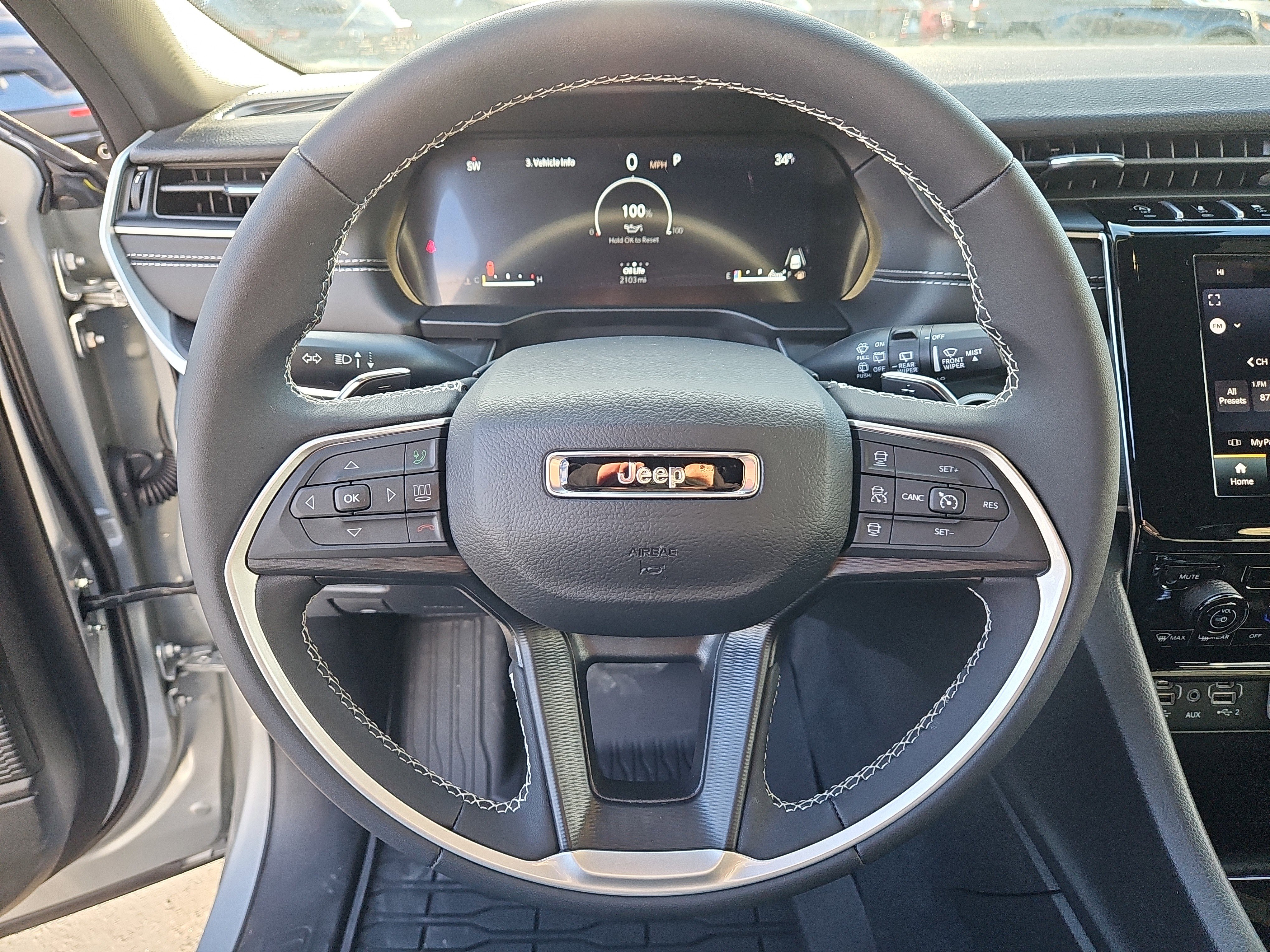 Used 2024 Jeep Grand Cherokee L Laredo w/ Trailer Tow Package image 19