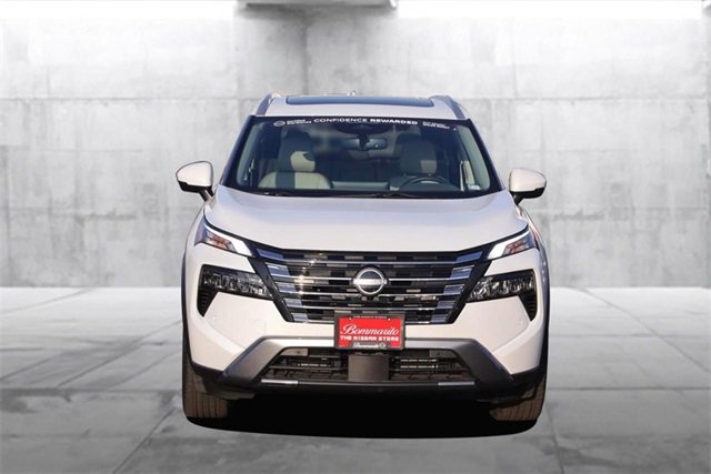 Certified 2024 Nissan Rogue SL w/ SL Premium Package image 4