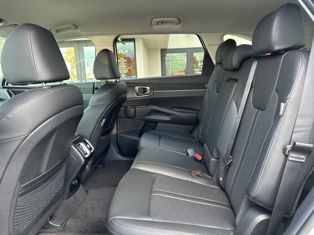 New 2026 Kia Sorento EX image 21