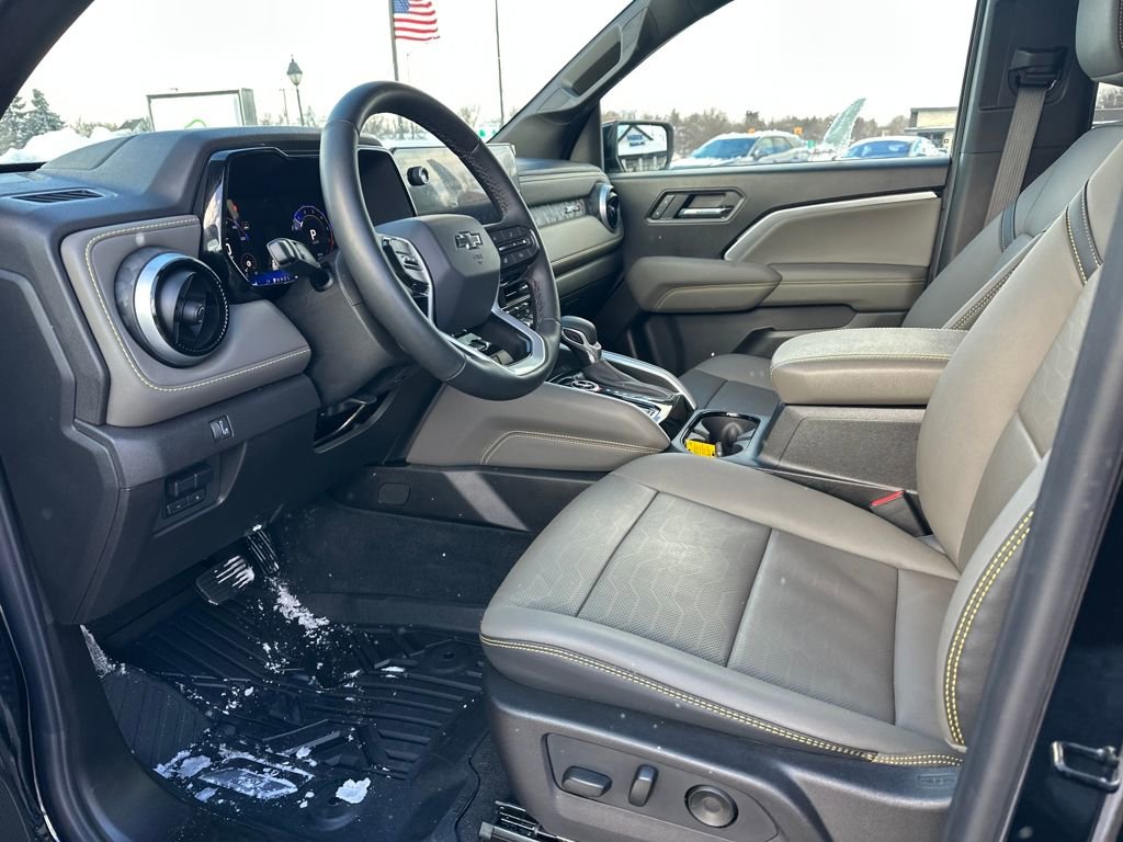 Certified 2025 Chevrolet Colorado ZR2 w/ Technology Package image 11