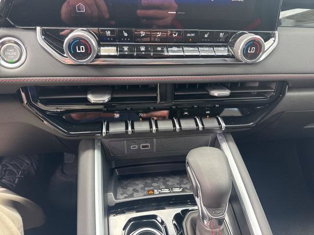 New 2026 Chevrolet Colorado Z71 w/ Technology Package image 13