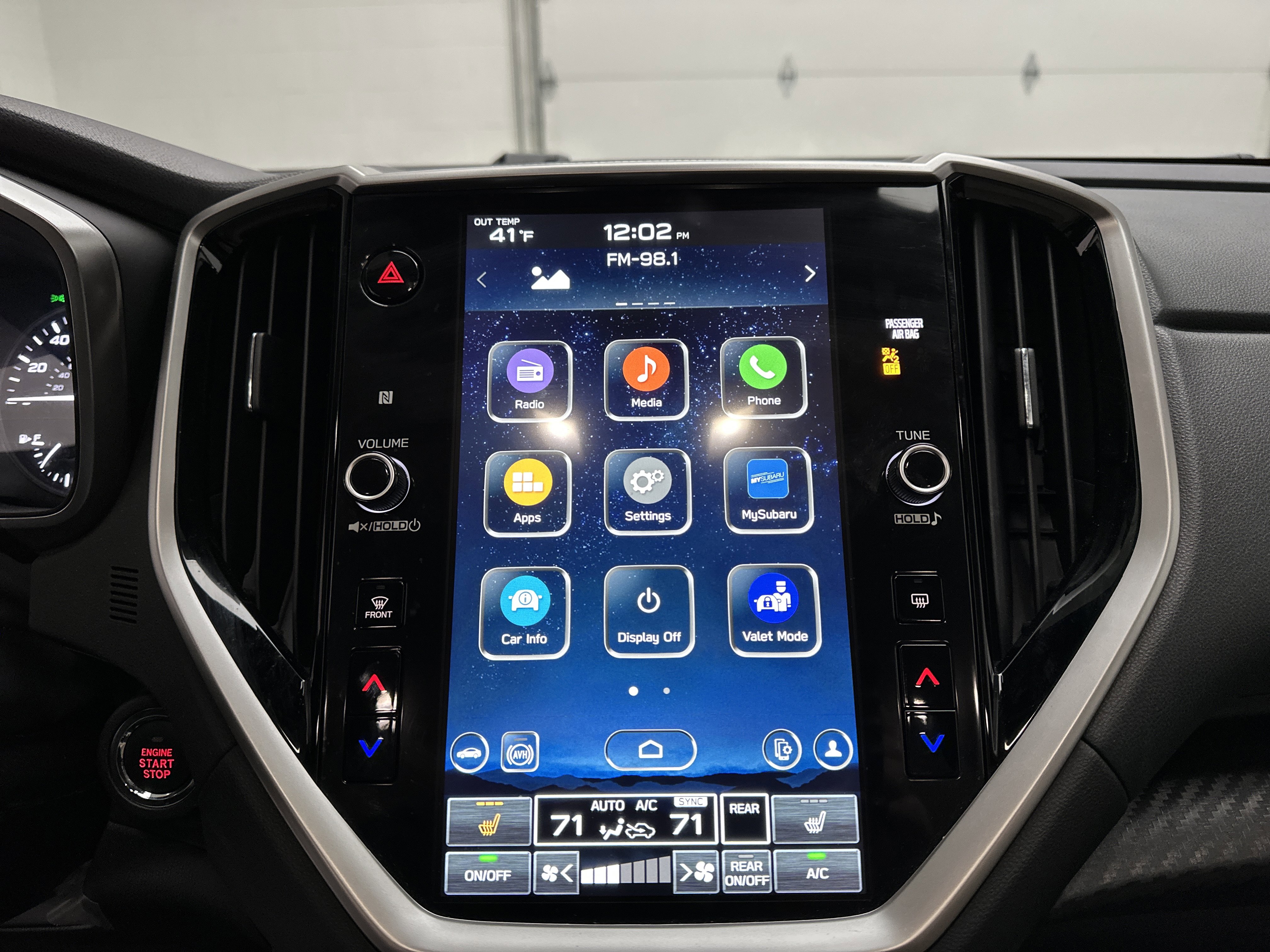 Certified 2025 Subaru Ascent Premium image 31