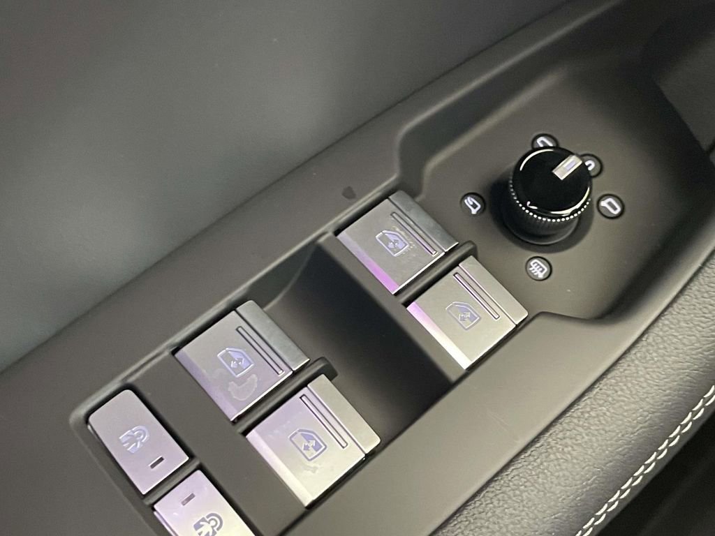 New 2025 Audi A6 Premium Plus image 38