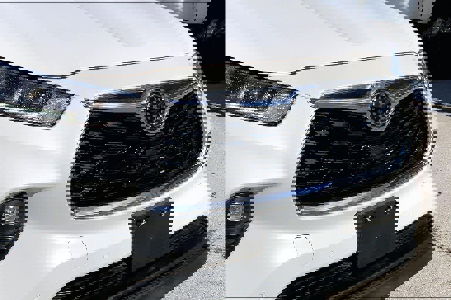 Used 2023 Toyota Highlander Limited image 27