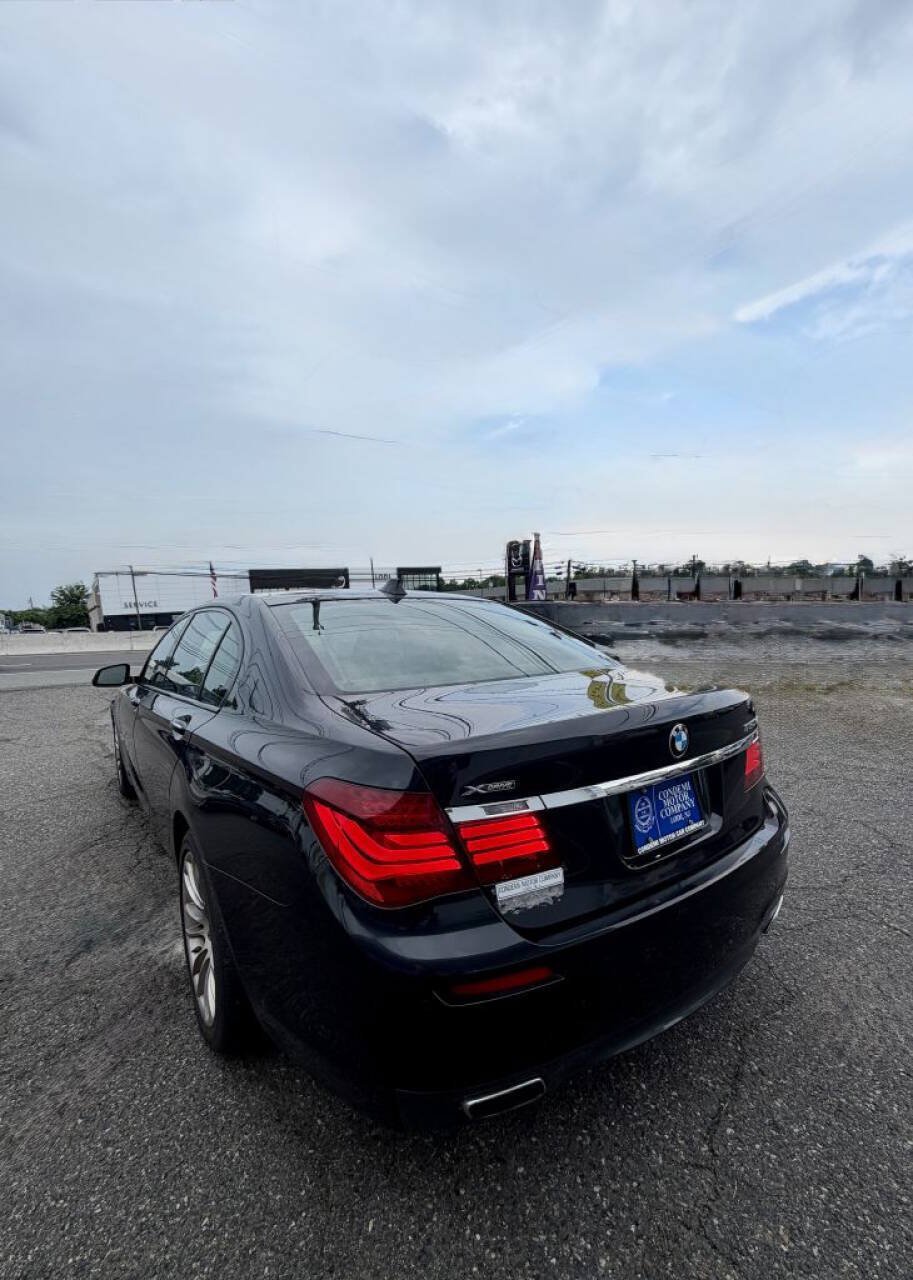 Used 2015 BMW 750Li xDrive AWD/4WD image 10