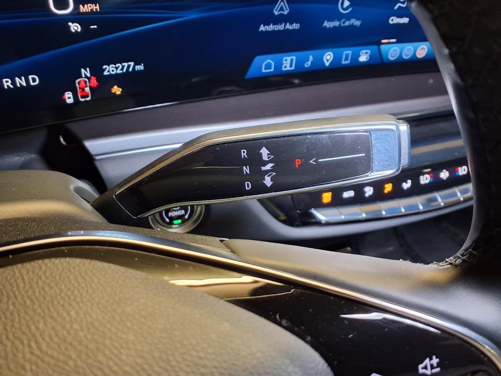 Certified 2024 Cadillac Lyriq Tech AWD/4WD image 9