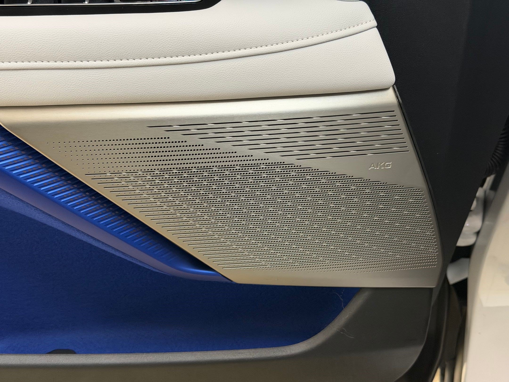 New 2027 Cadillac Optiq Sport RWD image 27