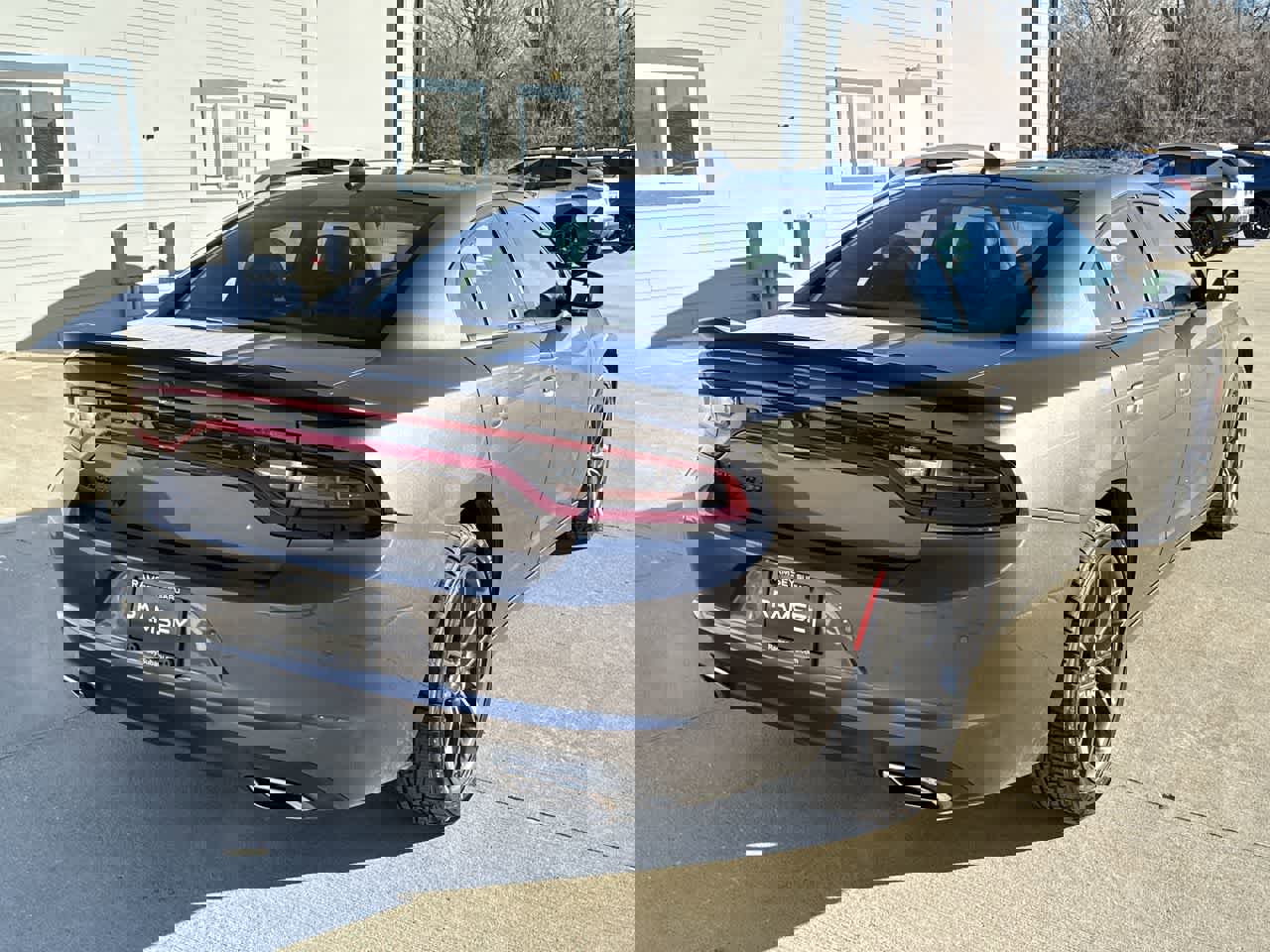 Used 2021 Dodge Charger SXT w/ Plus Group image 6