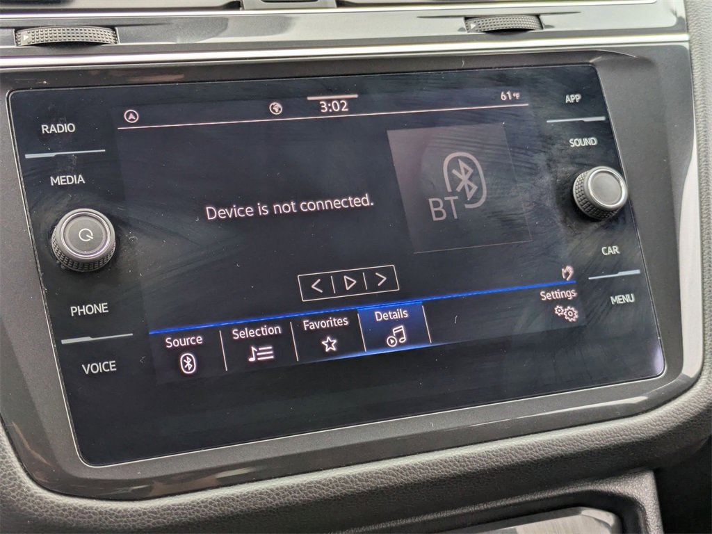 Used 2024 Volkswagen Tiguan SE image 21