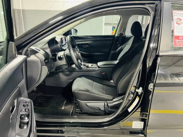 Used 2024 Nissan Sentra S FWD image 21