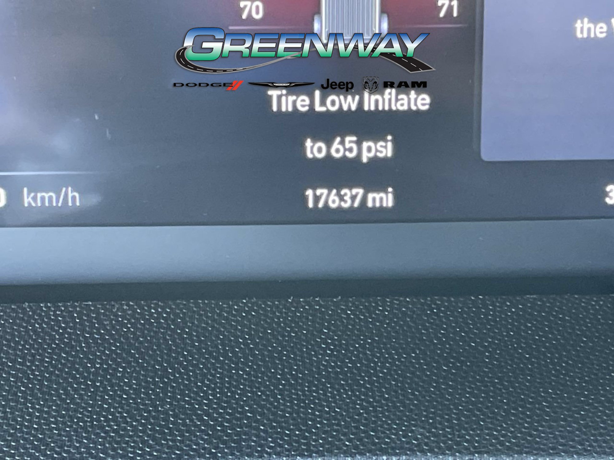 Used 2025 RAM ProMaster 2500 w/ U-Haul Equipment Group FWD image 29