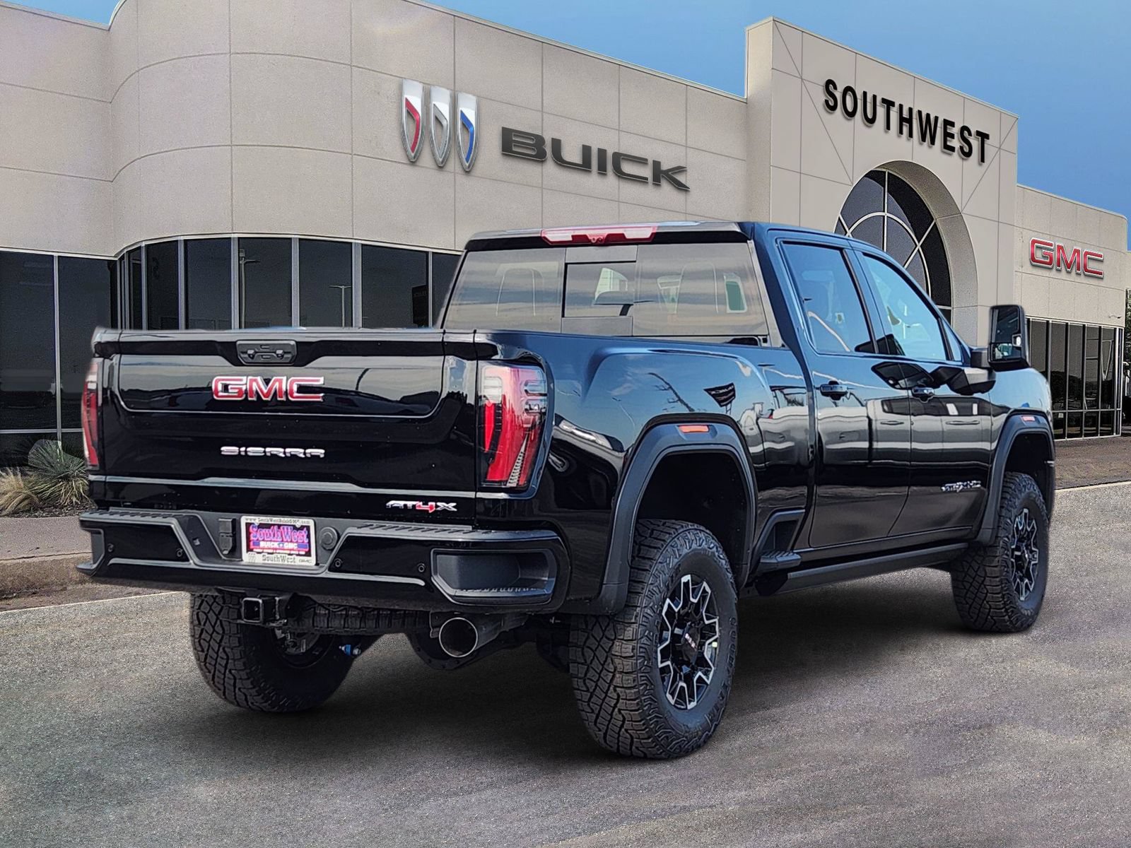 New 2026 GMC Sierra 2500 AT4X AWD/4WD image 5
