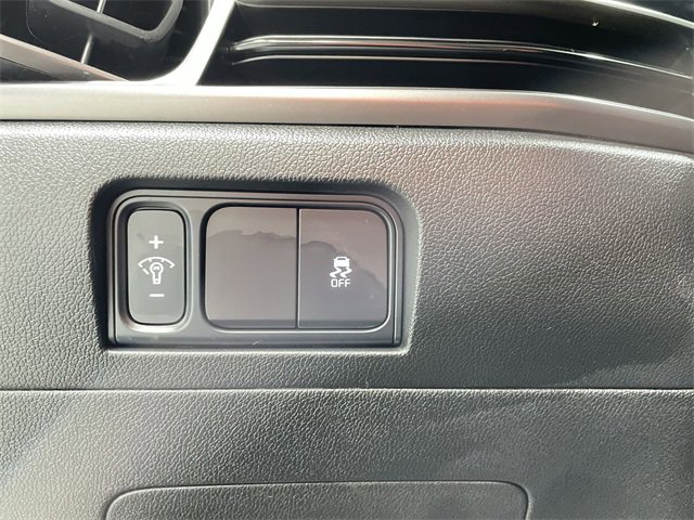 Used 2024 Kia Sorento LX image 26