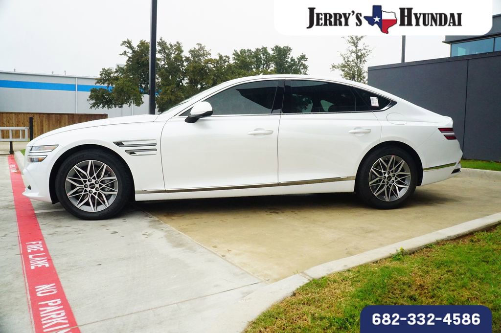 Used 2025 Genesis G80 2.5T image 4