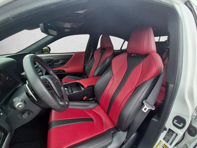 Used 2024 Lexus ES 350 F Sport w/ Accessory Package (Z2) FWD image 17