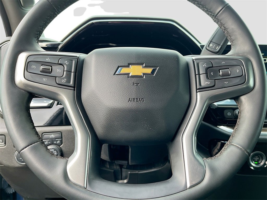 Used 2023 Chevrolet Silverado 1500 LT image 11