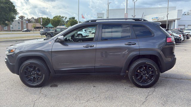 Used 2020 Jeep Cherokee Trailhawk w/ Cold Weather Group image 5