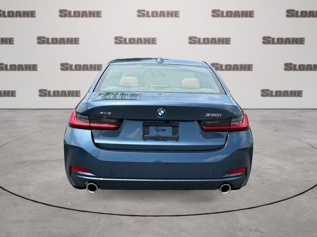 Used 2026 BMW 330i xDrive Sedan w/ Premium Package AWD/4WD image 4