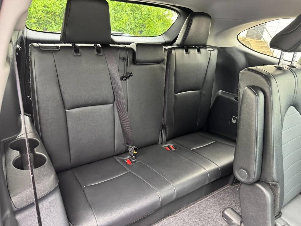 Used 2025 Toyota Highlander XLE AWD/4WD image 13