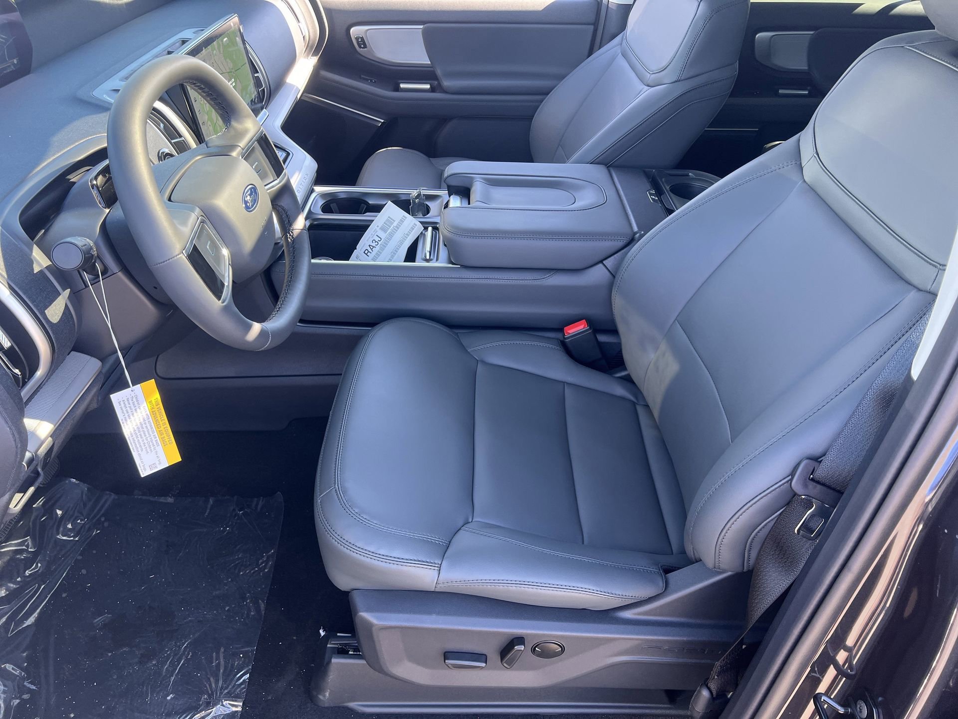 New 2026 Ford Expedition Active image 15