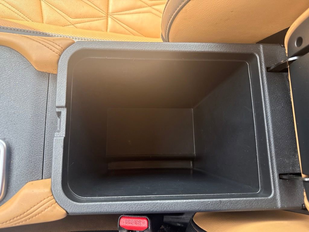 Used 2020 Nissan Sentra SV w/ SV Premium Package FWD image 38
