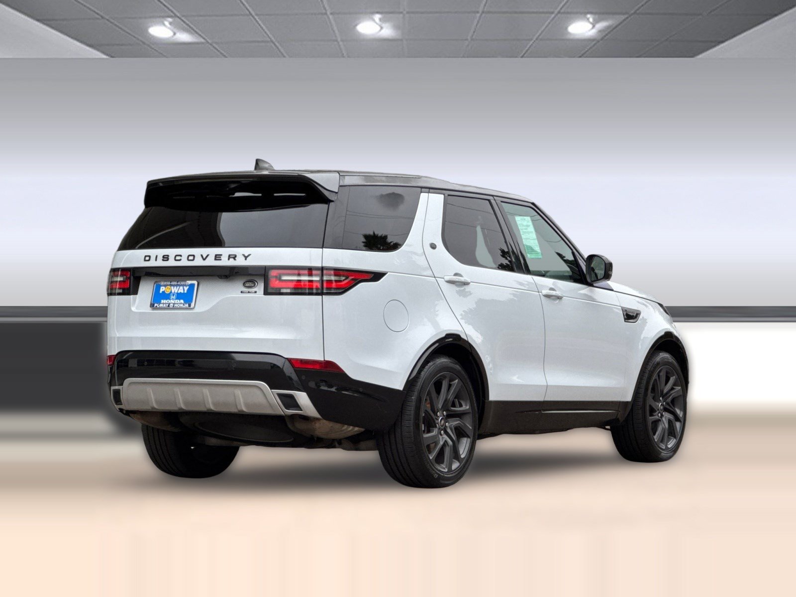 Used 2017 Land Rover Discovery HSE Luxury AWD/4WD image 9