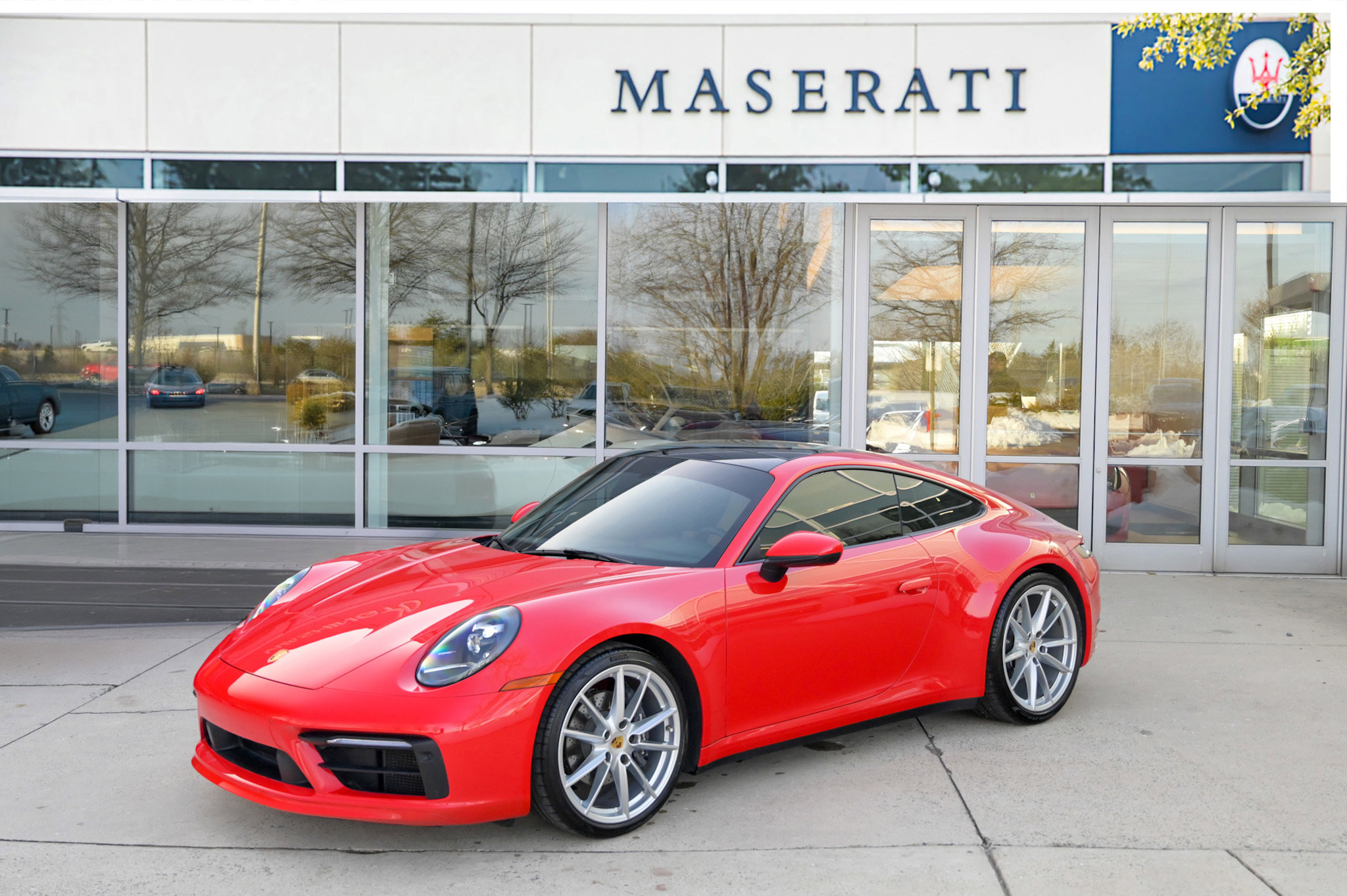 Used 2022 Porsche 911 Carrera image 1