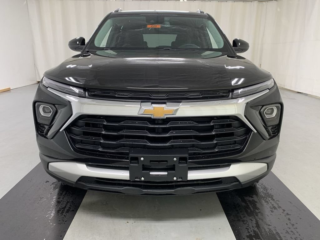 New 2026 Chevrolet TrailBlazer LT w/ Convenience Package AWD/4WD image 2