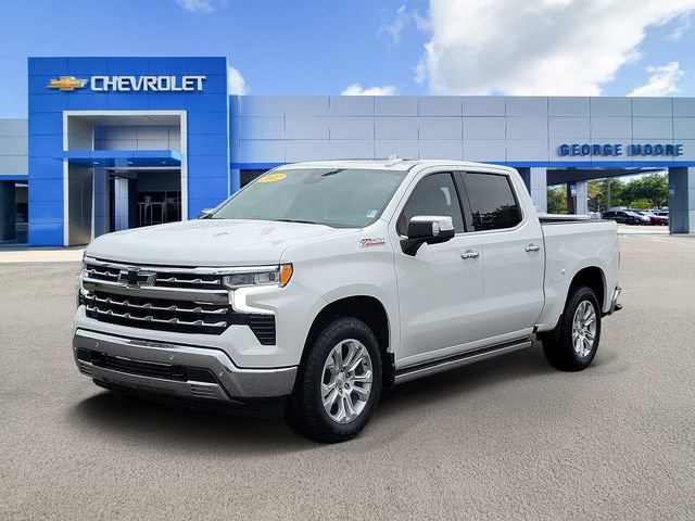 Used 2022 Chevrolet Silverado 1500 LTZ w/ LTZ Premium Package AWD/4WD image 2