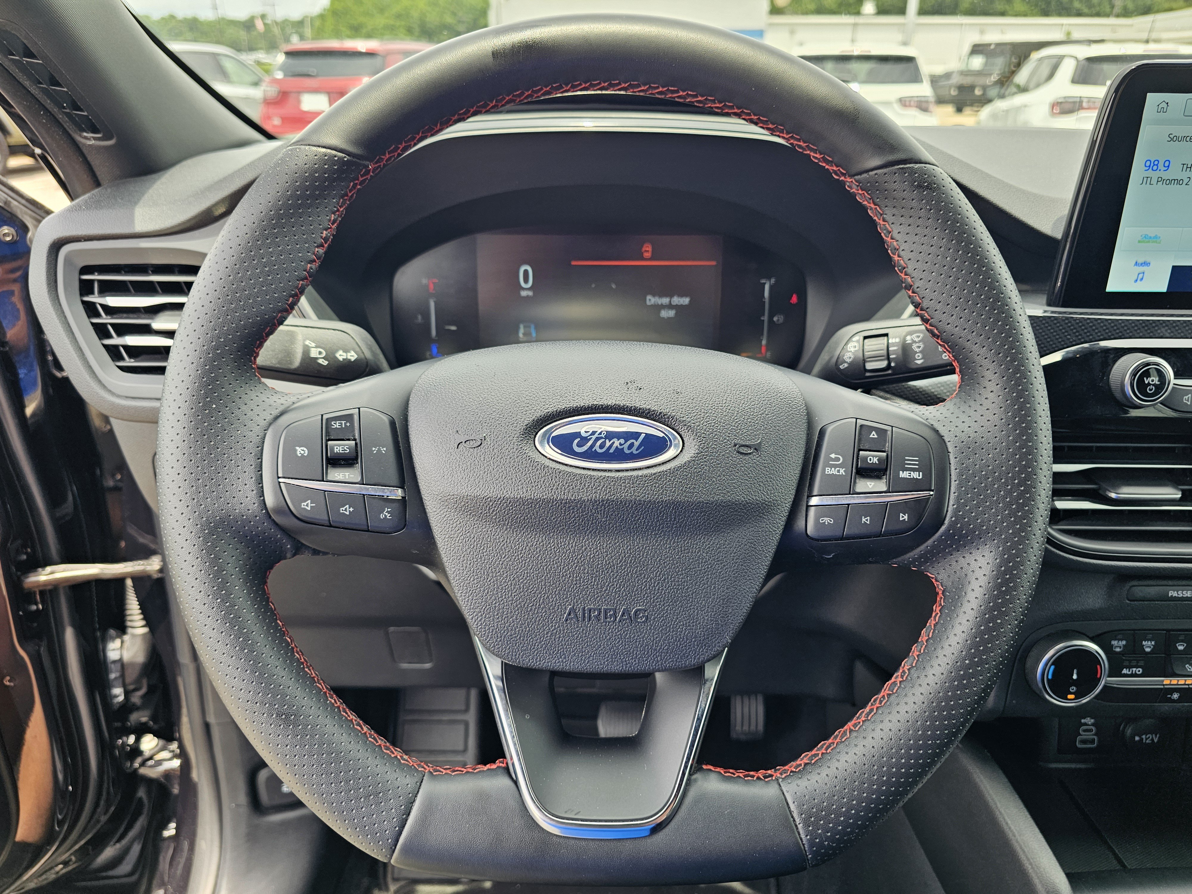 Used 2025 Ford Escape ST-Line FWD image 20