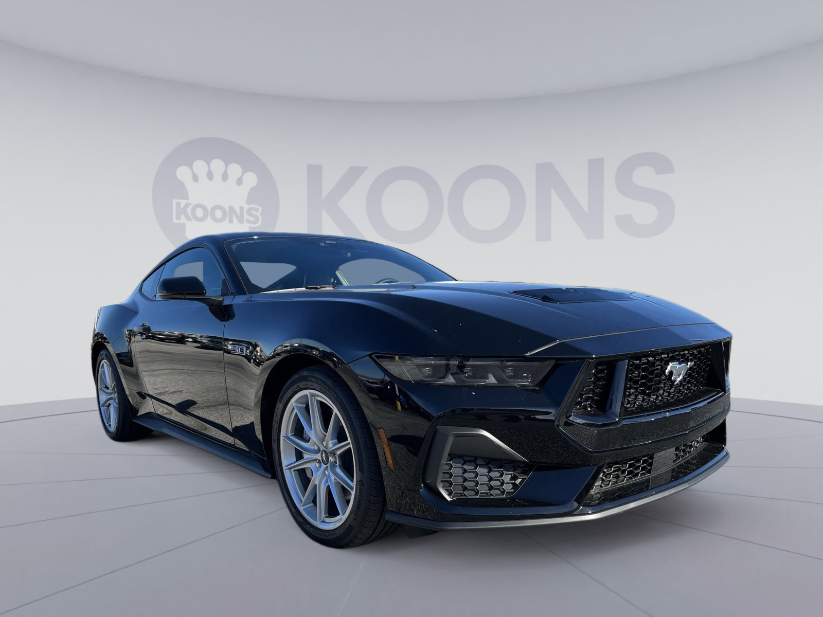 Used 2025 Ford Mustang GT Premium image 10