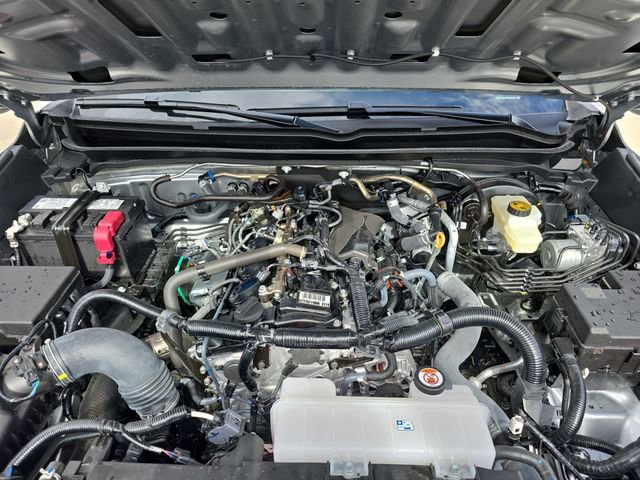 Used 2025 Toyota Tacoma SR image 28