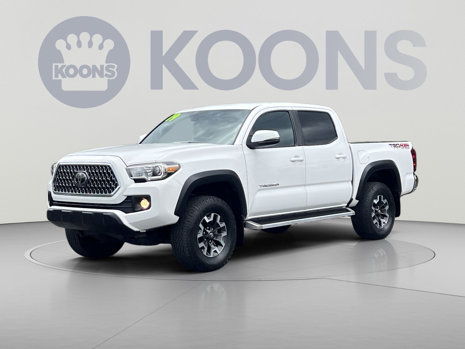 Used 2019 Toyota Tacoma TRD Off-Road AWD/4WD image 4