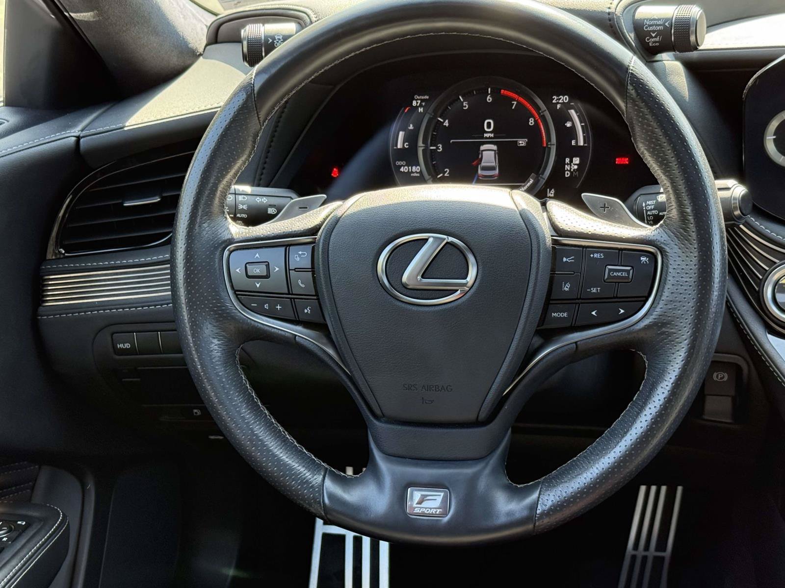 Used 2022 Lexus LS 500 F Sport w/ Accessory Package (Z1) AWD/4WD image 9