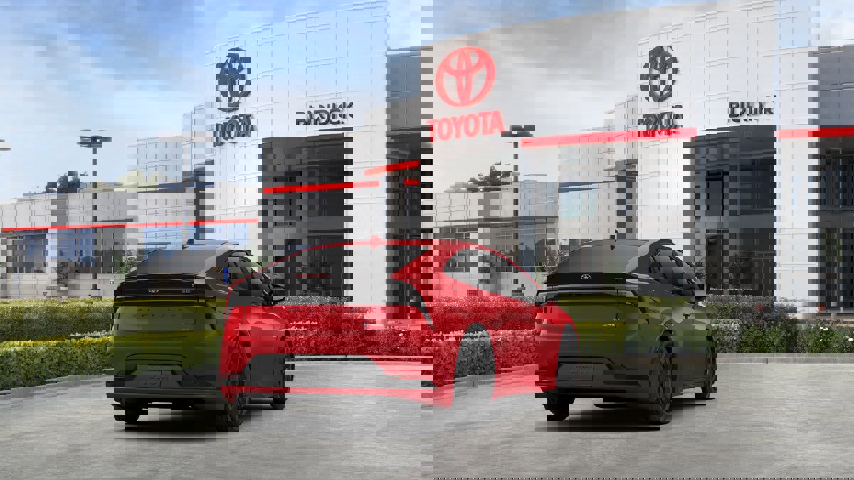 New 2026 Toyota Prius Plug-In Hybrid image 10