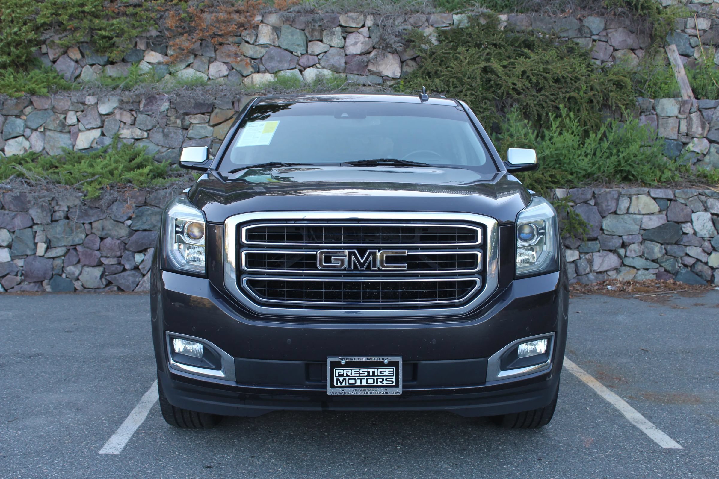 Used 2016 GMC Yukon SLT w/ Open Road Package AWD/4WD image 3
