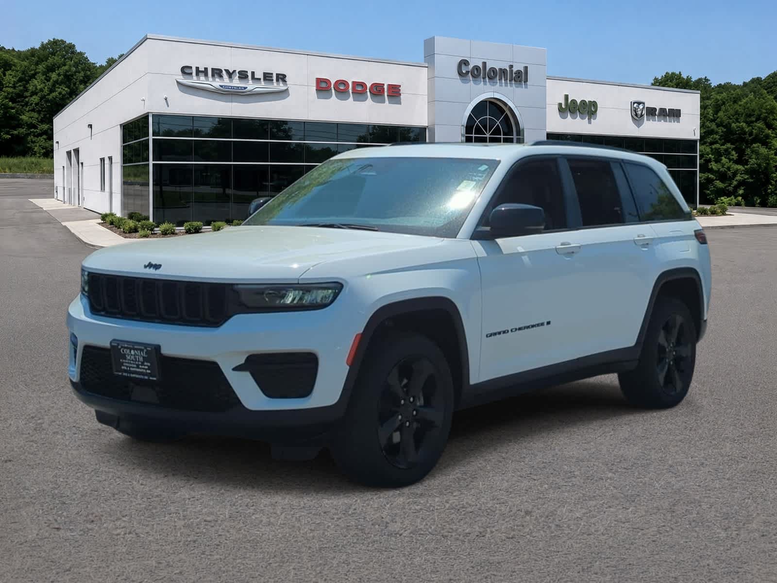 Used 2023 Jeep Grand Cherokee Altitude